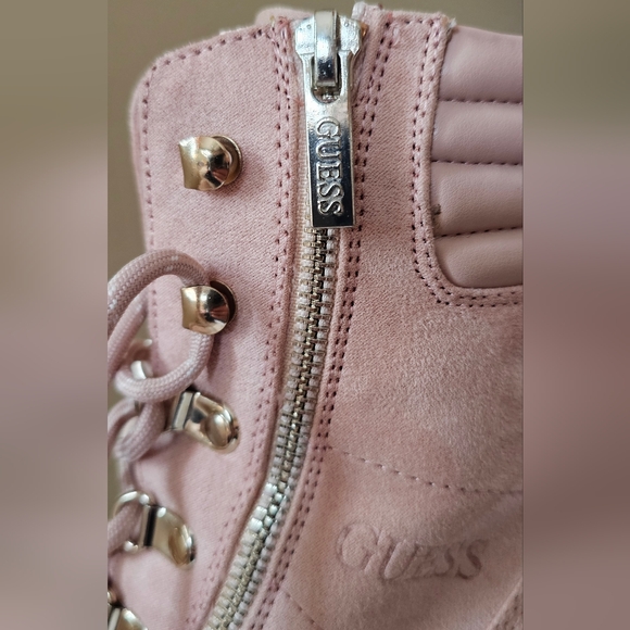 Guess Boots ✨️Almost New✨️ - Picture 7 of 13
